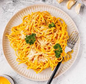 Spaghetti mit Kürbissoße