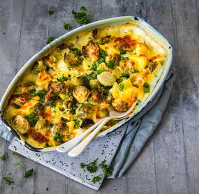 Würziger Rosenkohlauflauf mit Kartoffeln