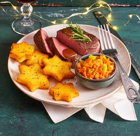 Sous-vide-Medaillons mit Polentasternen