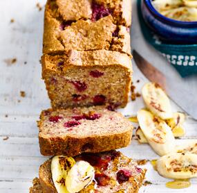 Himbeer-Bananen-Brot in 3 Schritten