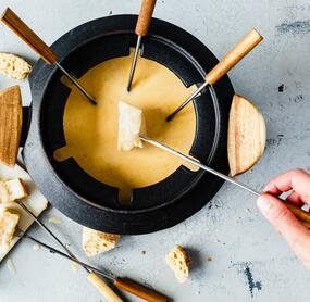 Käsefondue: Das Schweizer Original
