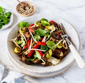 Asia-Rinderstreifen mit Teriyakisoße