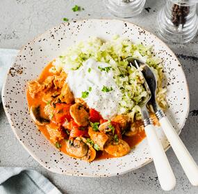 Putengyros mit Krautsalat und Zaziki