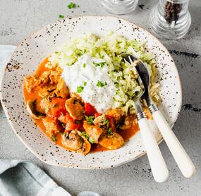 Putengyros mit Krautsalat und Zaziki