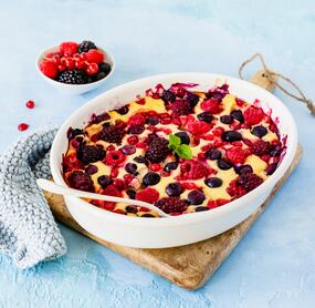 Süßer Low-Carb-Quarkauflauf mit Beeren