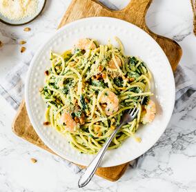 Spaghetti mit Knoblauchsoße und Garnelen