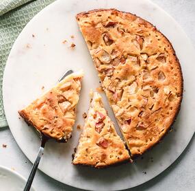 Schneller Low-Carb-Apfelkuchen