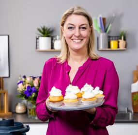 PERFEKTE Buttercreme für deine Torten und Cupcakes