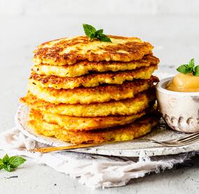 Kartoffelpuffer mit Apfelmus