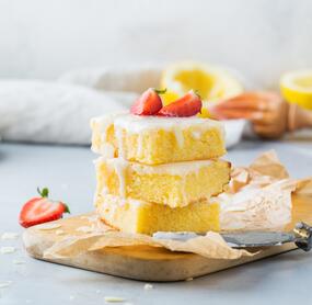 Saftiger Zitronenkuchen vom Blech