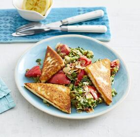 Zucchini-Taboulé mit gebratenem Halloumi