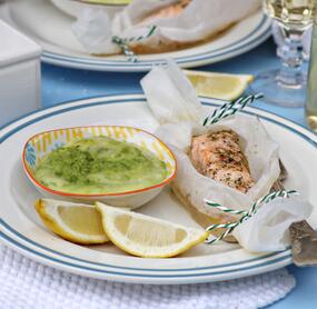 All-in-One-Lachs mit Kartoffel-Erbsen-Püree