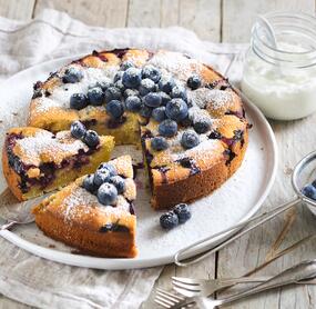 Blaubeerkuchen mit Schmand