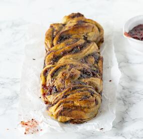 Himbeer-Babka mit Sauerteig