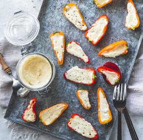 Gefüllte Mini-Paprika aus 3 Zutaten