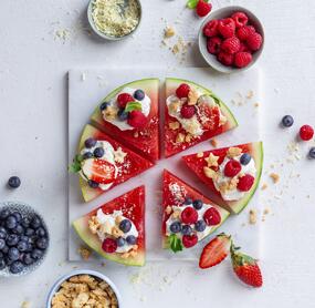 Wassermelonen-Pizza mit Vanillecreme