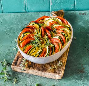 Low-Carb-Zucchini-Tomaten-Auflauf
