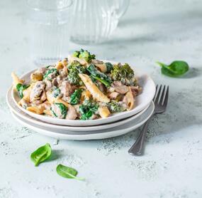 Schnelle One-Pot-Pasta Primavera mit Brokkoli und Pilzen