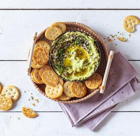 Cremiger Avocado-Hummus in 10 Minuten