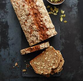 Dinkelvollkornbrot mit Kürbiskernen