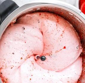 Cremiges Yogurette-Softeis in 5 Minuten