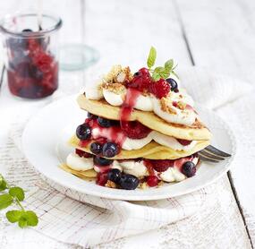 Waldbeer-Lasagne mit Frischkäse