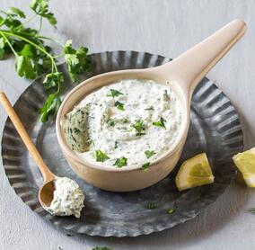 Selbstgemixter Kräuterfrischkäse