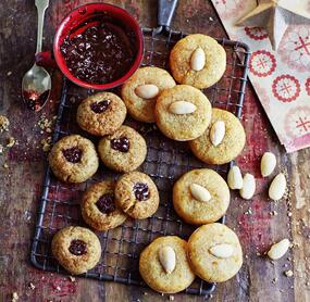 Engelsaugen mit Dattelsüße