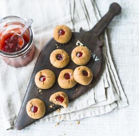 Schnelle Haselnussbusserl