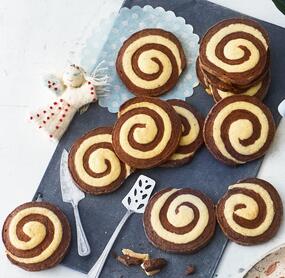 Zarte Schwarz-Weiß-Schnecken