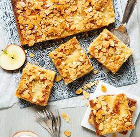 Low-Carb-Apfelkuchen vom Blech