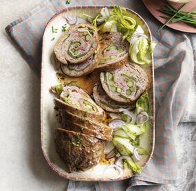 Hackbraten mit grünem Spargel