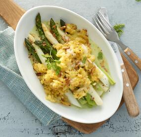Spargel mit Kartoffelkruste