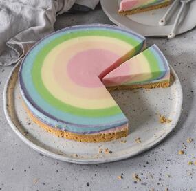 Rainbow-Cheesecake ohne Backen