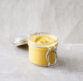 Gelbes Tomatenpesto