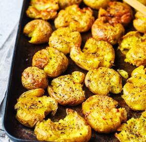 Knusprige Smashed Potatoes