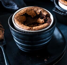 Lava Cake mit flüssigem Kern