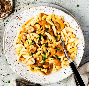 Spätzle mit Jägersoße