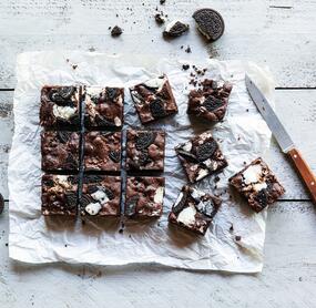 Oreo-Brownies mit wenig Zutaten