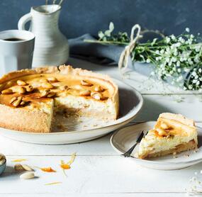 Apfel-Quark-Kuchen mit Mandeln