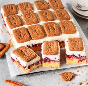 Spekulatius-Kirsch-Schnitten