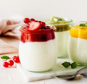 Joghurt mit Fruchtmus