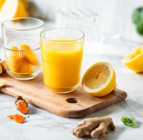 Ingwer-Shot-Eiswürfel auf Vorrat