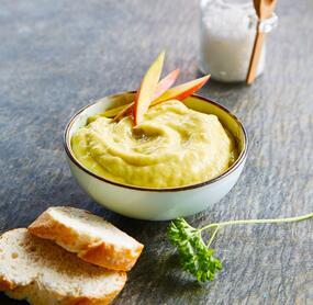Fruchtige Avocado-Mango-Creme