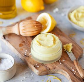 Zitrusfrucht-Peeling