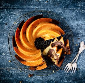 Marmorkuchen mit Apfel