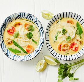 Thai-Curry-Suppe mit Glasnudeln
