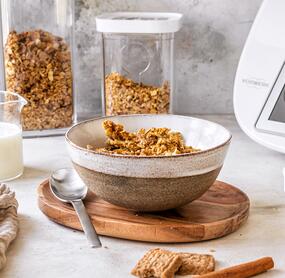 Crunchy Christmas Granola