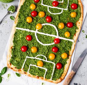 Fußballfeld-Flammkuchen