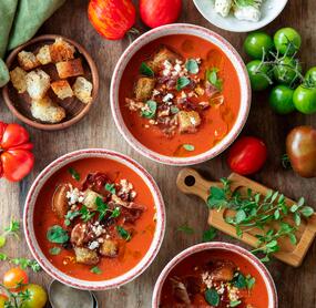 Schnelle Tomatensuppe Greek-Style